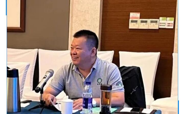 為激發(fā)員工工作積極性，激勵(lì)員工完成公司各項(xiàng)目標(biāo)，促進(jìn)公司與員工的雙贏發(fā)展，集團(tuán)總經(jīng)理孫寧波宣貫激勵(lì)政策